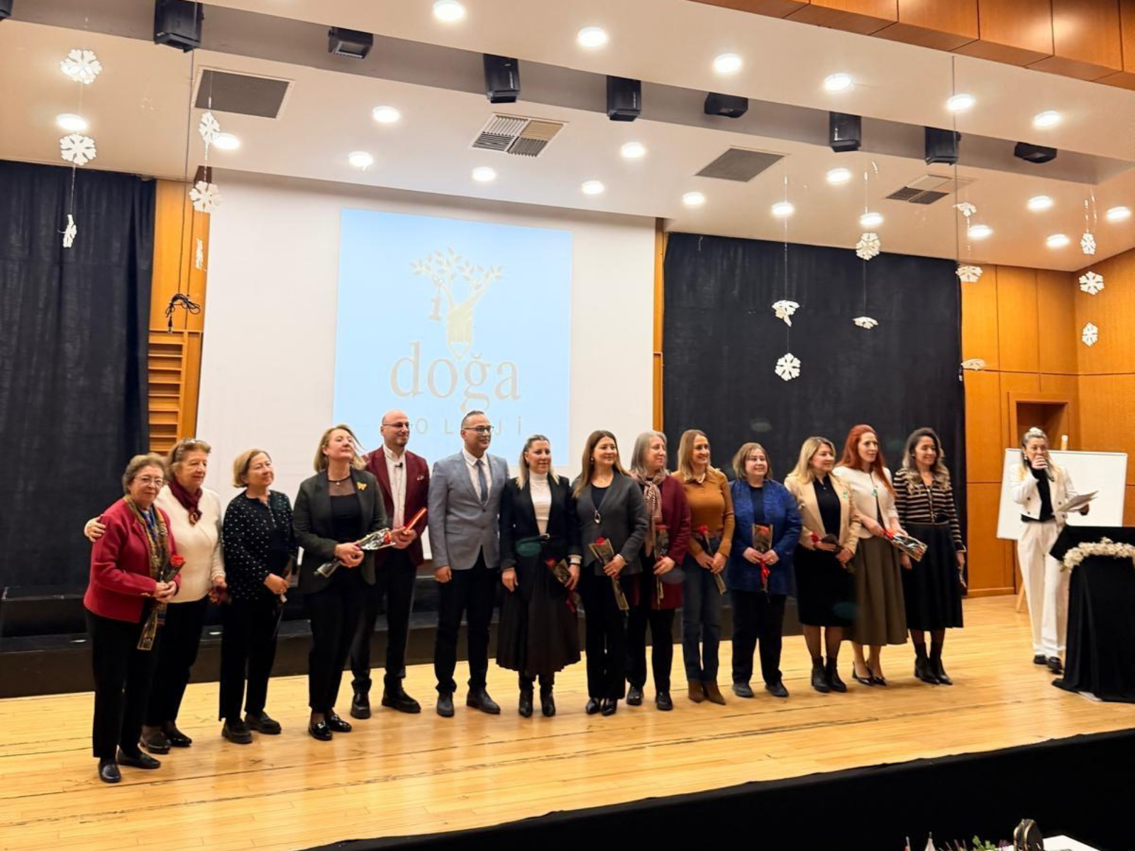 Doğa Kolejinde Akran Zorbalığı Semineri